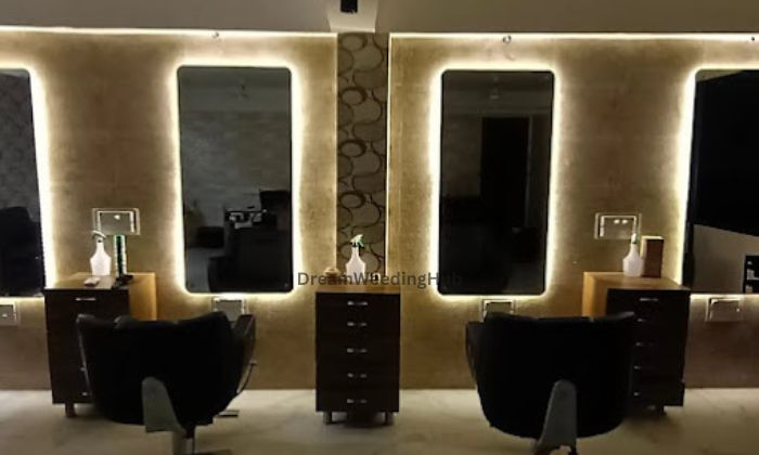 Pahechan Beauty Care & Bridal Studio